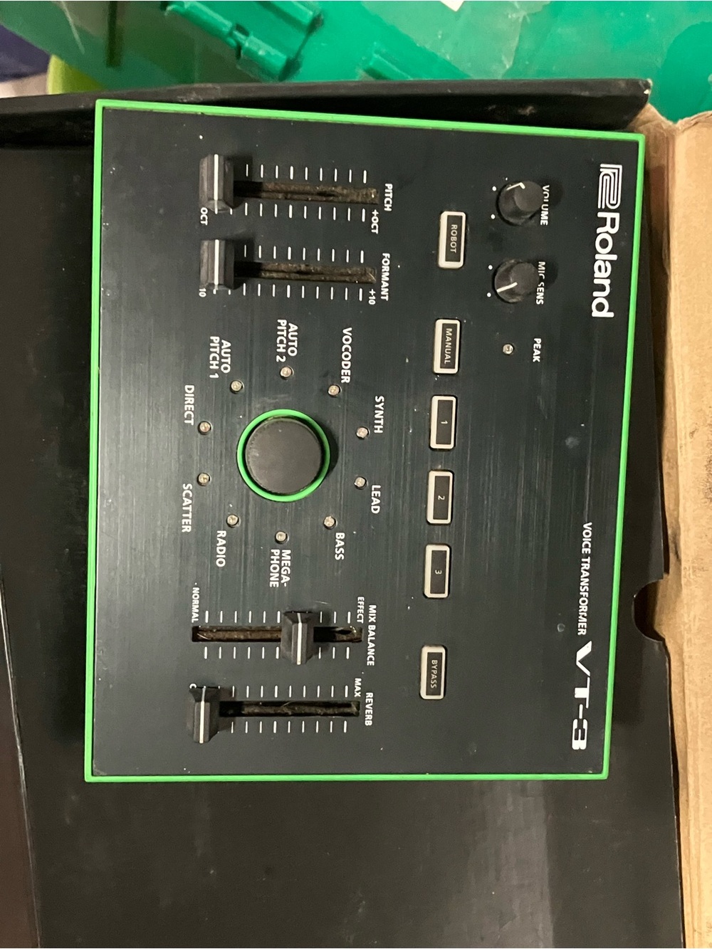 Roland VT-3 Black with Green Trim Vocal Effects Processor